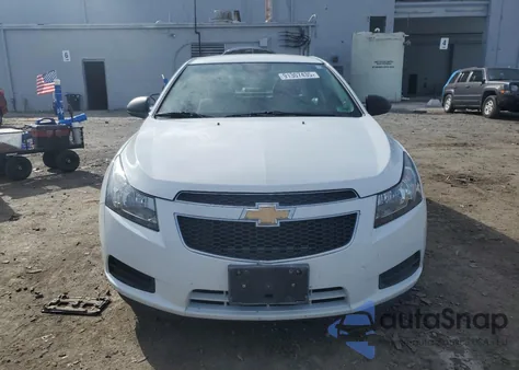 2014 Chevrolet Cruze Ls z USA, uszkodzony, nr VIN 1G1PA5SG0E7275264